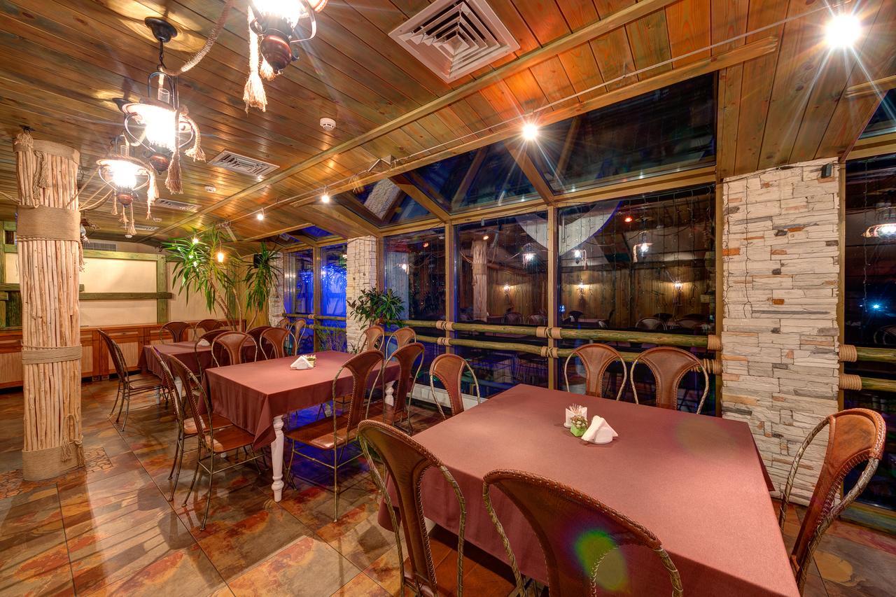 Slovyanka Hotel Slavsko Extérieur photo